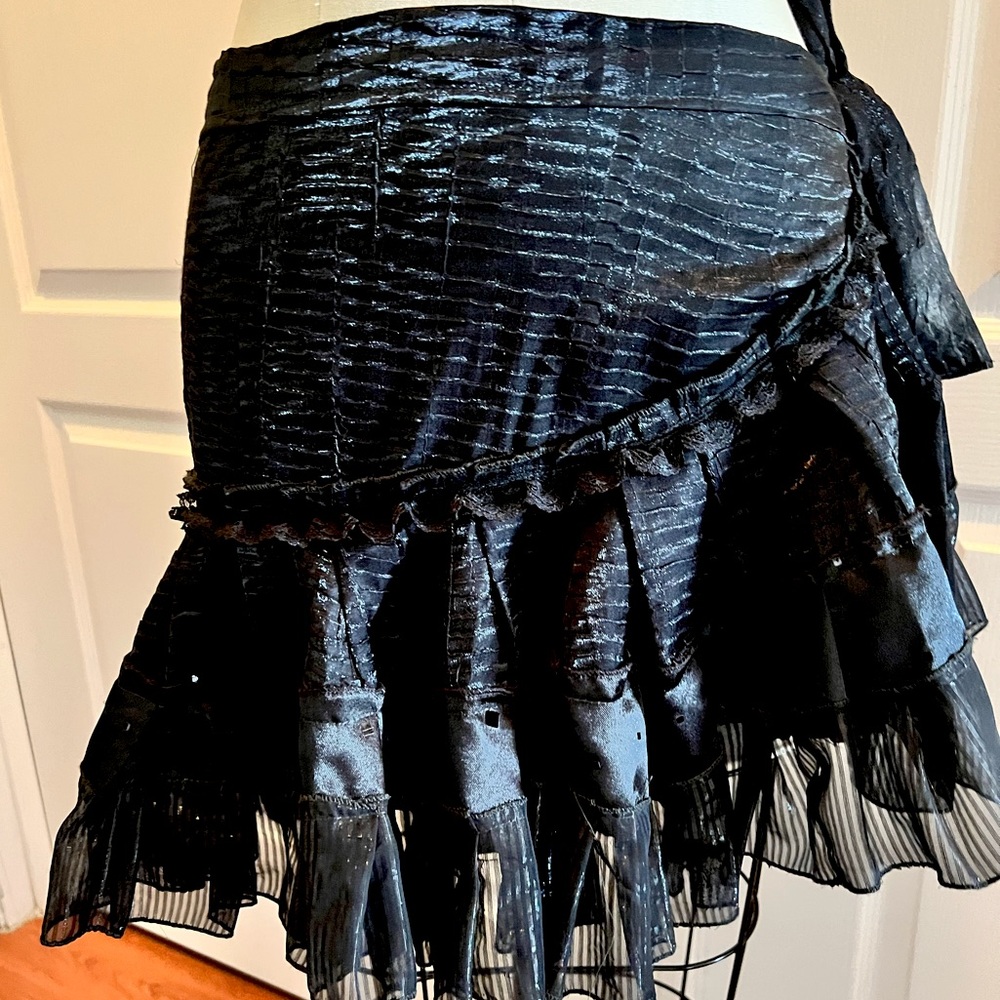 Belly dance hip scarf Steampunk Shiny black ruffles Bustle Fairy Renn burlesque